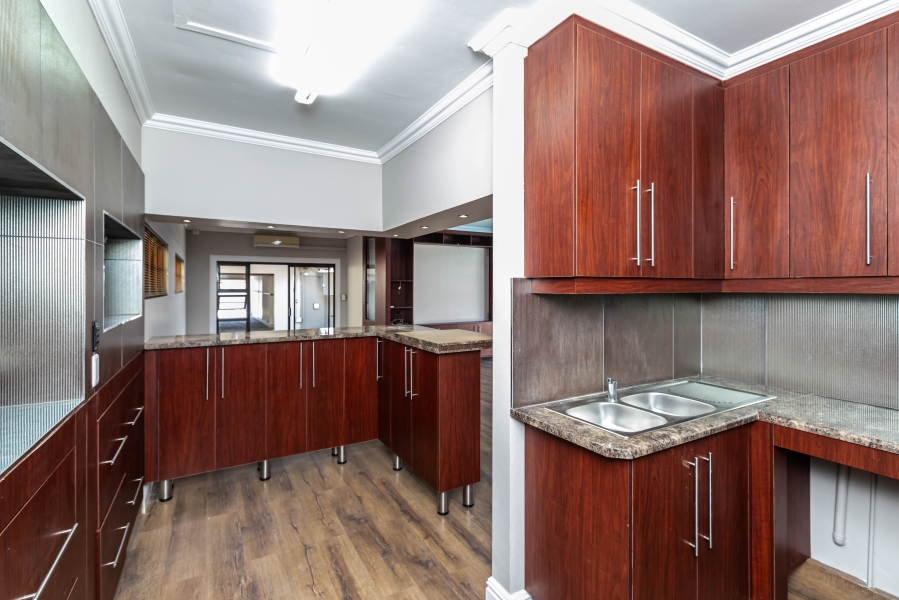 6 Bedroom Property for Sale in Dorchester Heights Eastern Cape